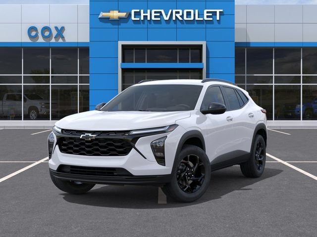 New 2026 Summit White Chevrolet LT image 6