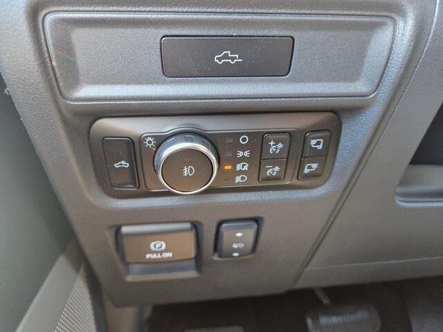 New 2026 Oxford White Ford Tremor® image 14