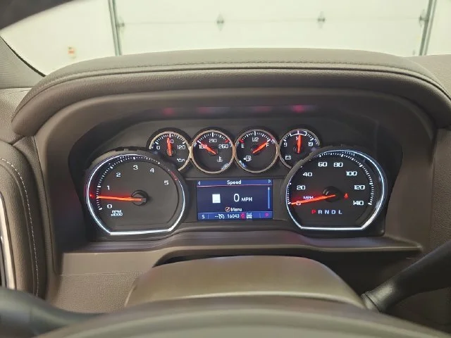 Used 2023 Summit White Chevrolet LTZ image 32