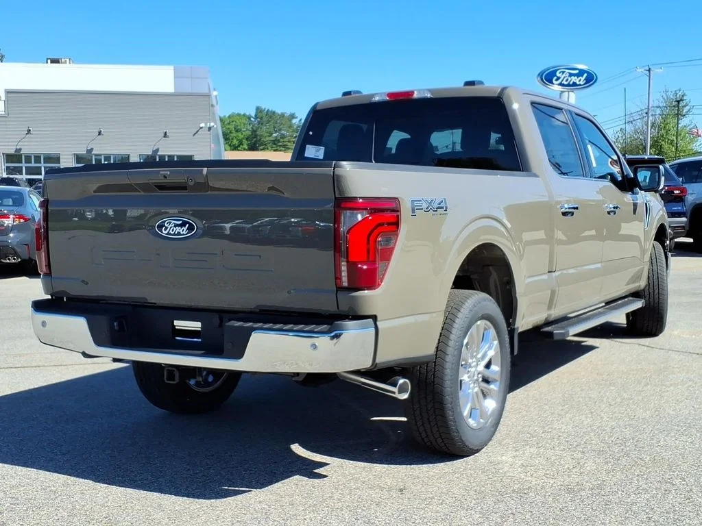 New 2026 Marsh Gray Ford Lariat image 4
