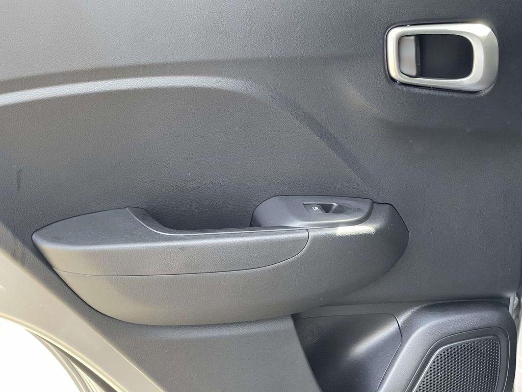 New 2026 Silver Hyundai SE image 9