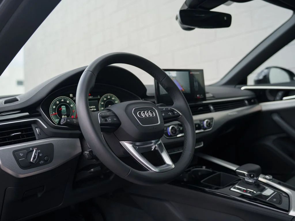 Used 2025 Black Audi 45 S line Premium image 4