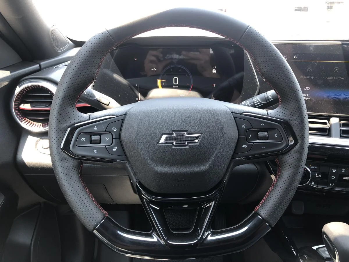 New 2026 Grey Chevrolet Fwd 4dr 2rs image 12