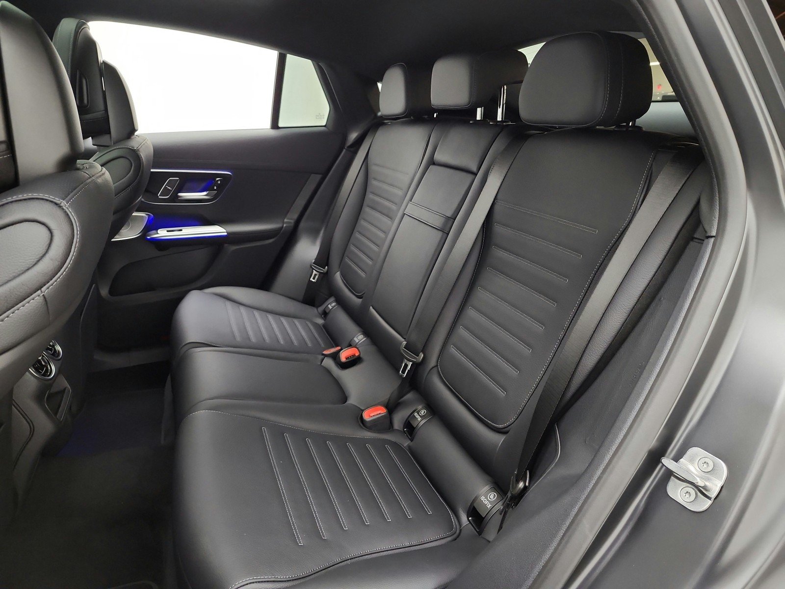 New 2026 MANUFAKTUR exclusive graphite grey magno Mercedes-Benz GLC 300 4MATIC® Coupe image 11