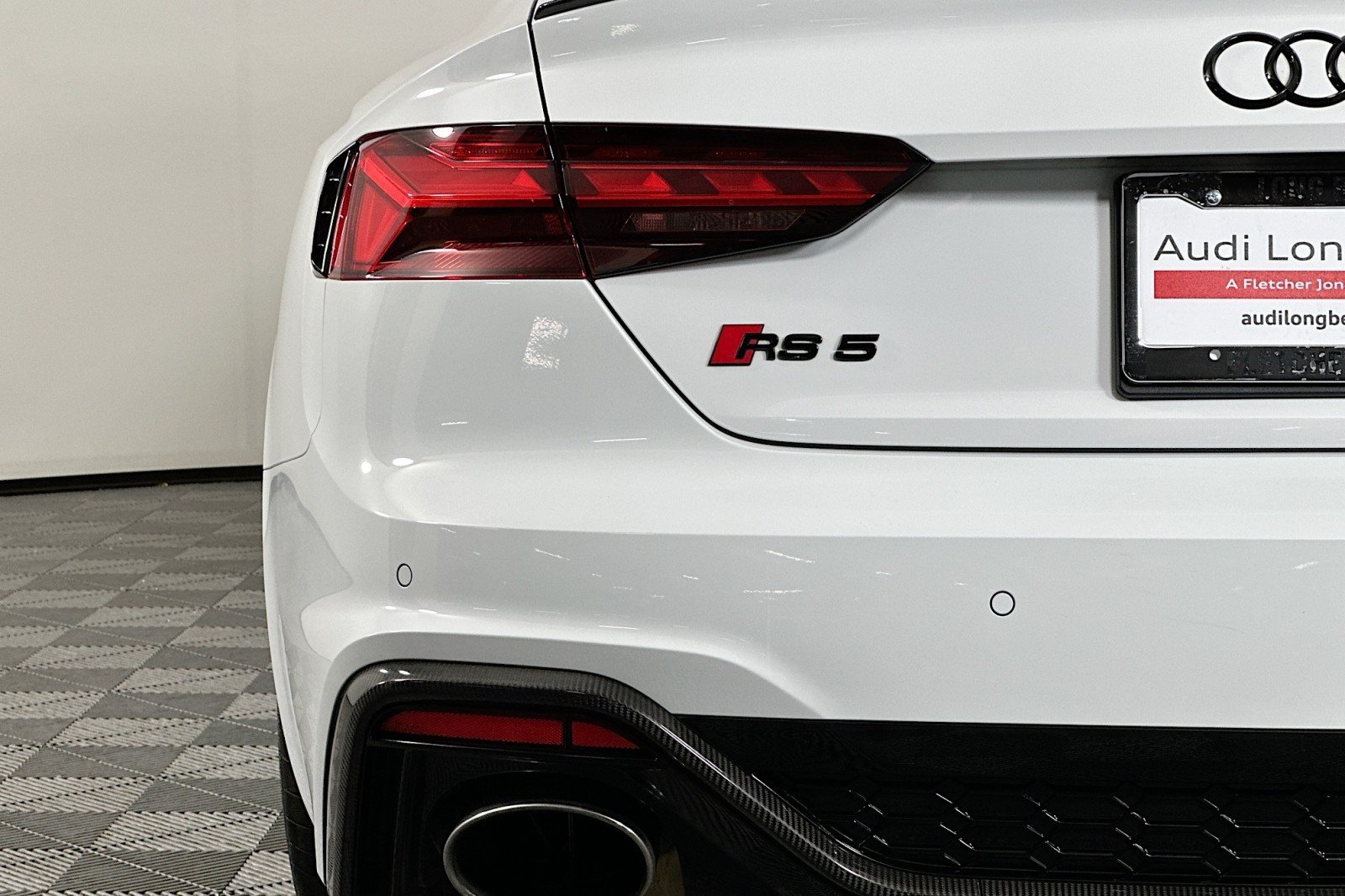 Used 2023 Glacier White Metallic Audi  image 17