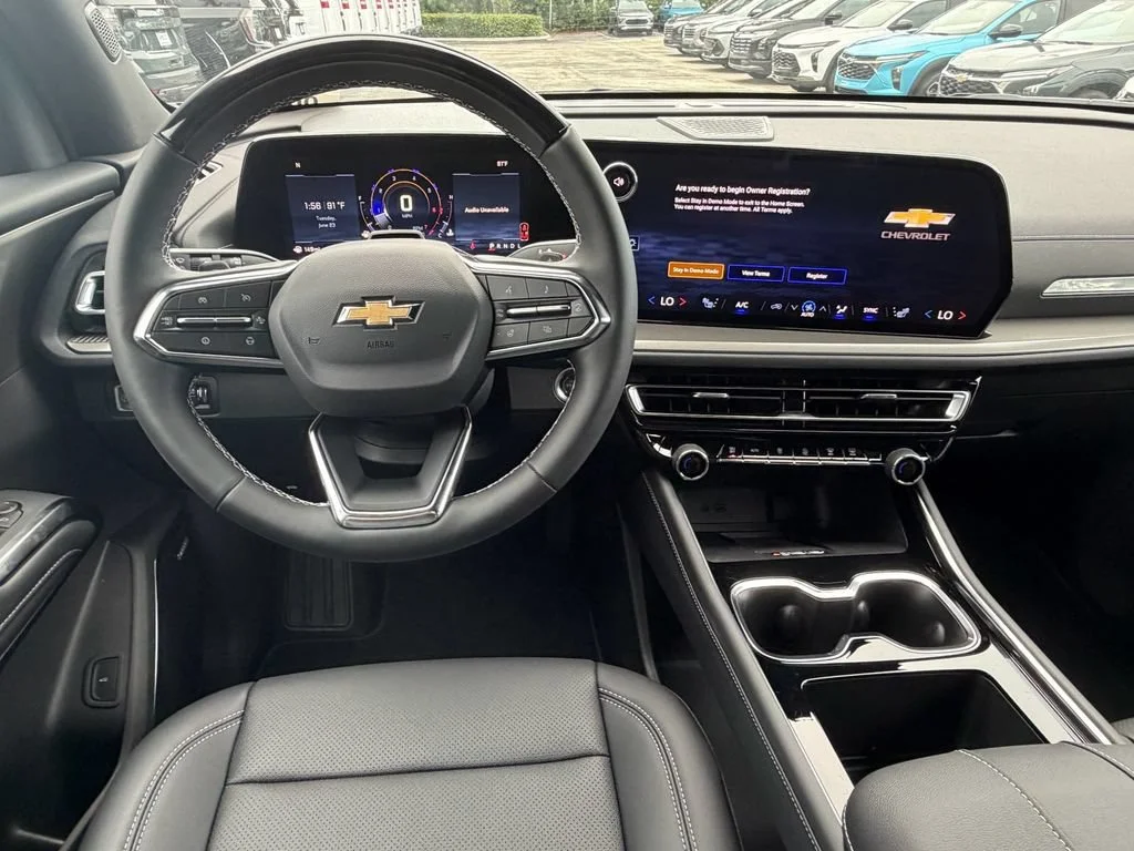2026 Chevrolet Traverse LT - Photo 14