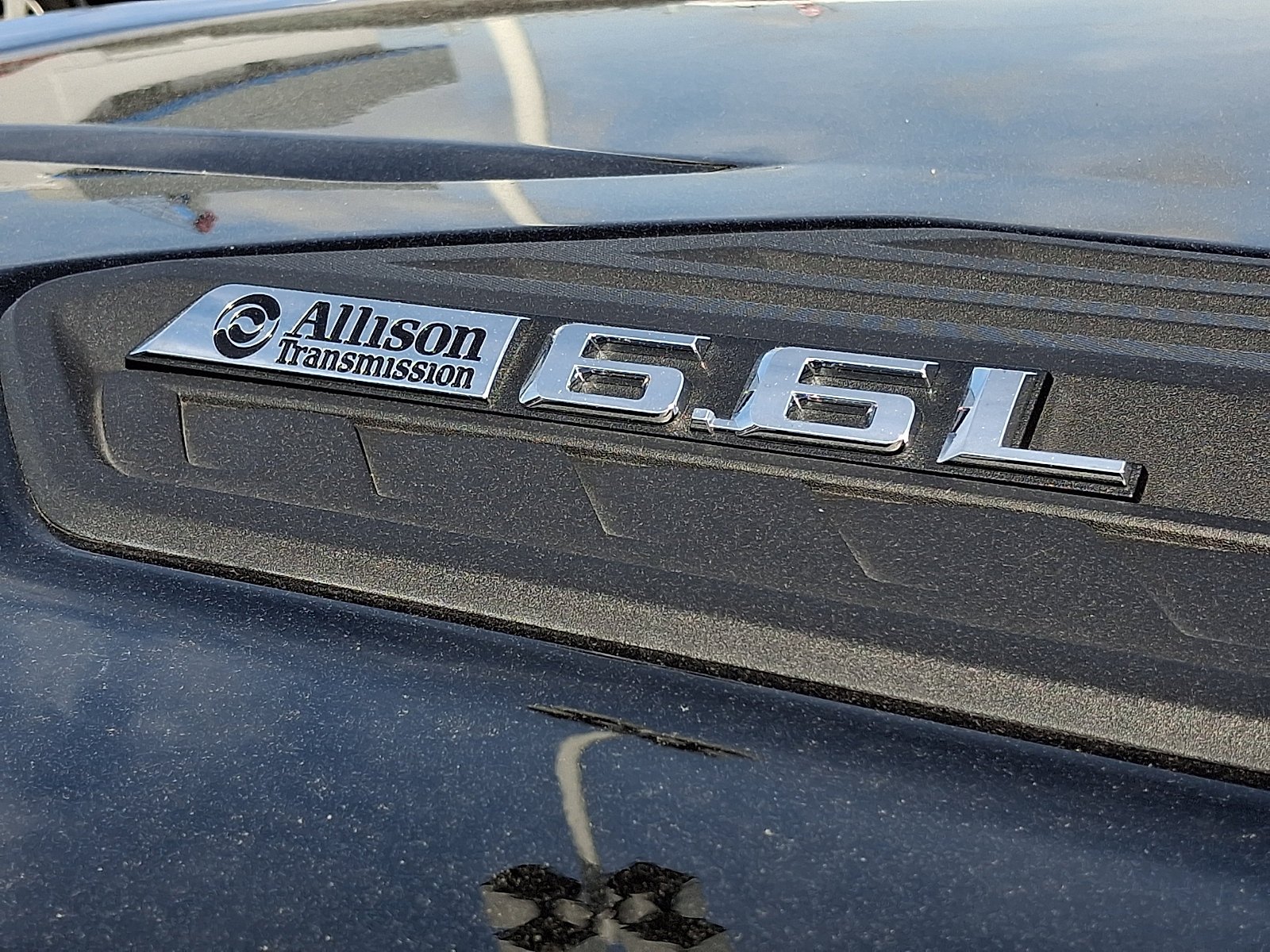 Used 2025 Black Chevrolet LT image 30