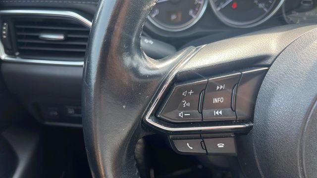 Used 2018 White Mazda Touring image 31