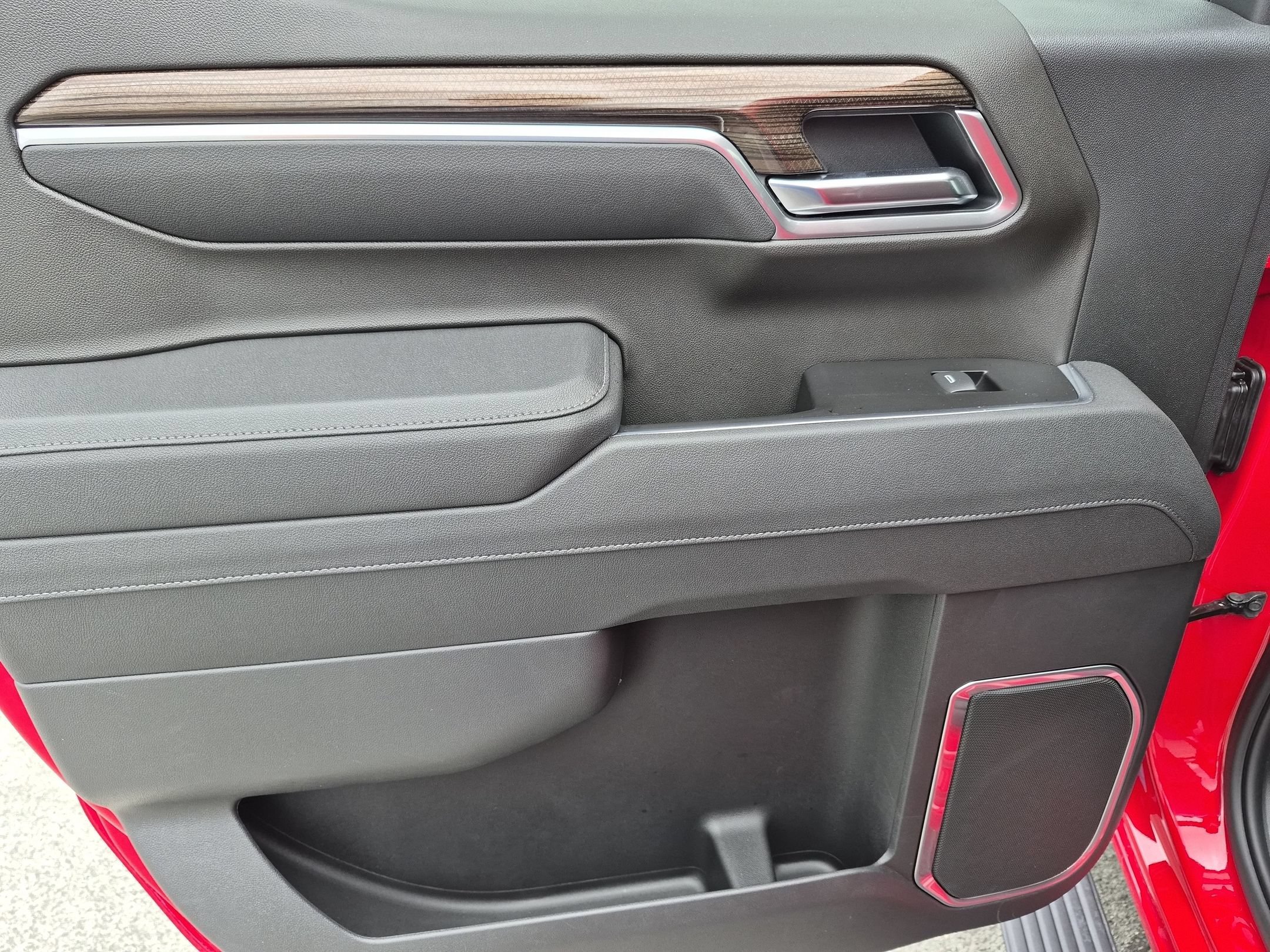 Used 2026 Red Hot Chevrolet LT image 28