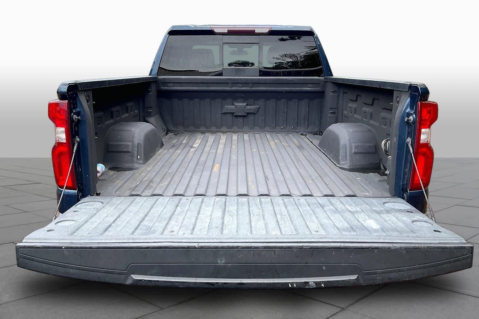 Used 2019 Northsky Blue Metallic Chevrolet RST image 34