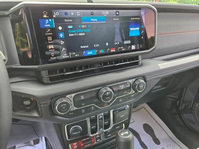 Used 2025 Gray Jeep Rubicon image 26