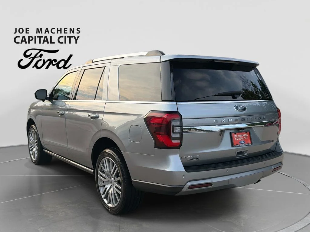 Used 2024 Silver Metallic Ford Limited image 7
