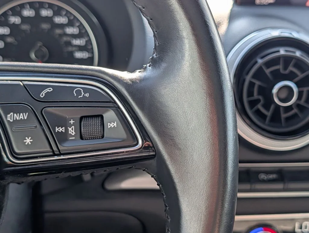 Used 2018 Gray Audi 2.0T Premium image 21