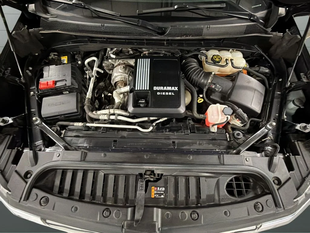 Used 2022 Gray Chevrolet LT image 20