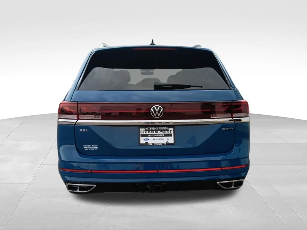 Used 2026 Mountain Lake Blue Metallic Volkswagen 2.0T SEL Premium R-Line image 6