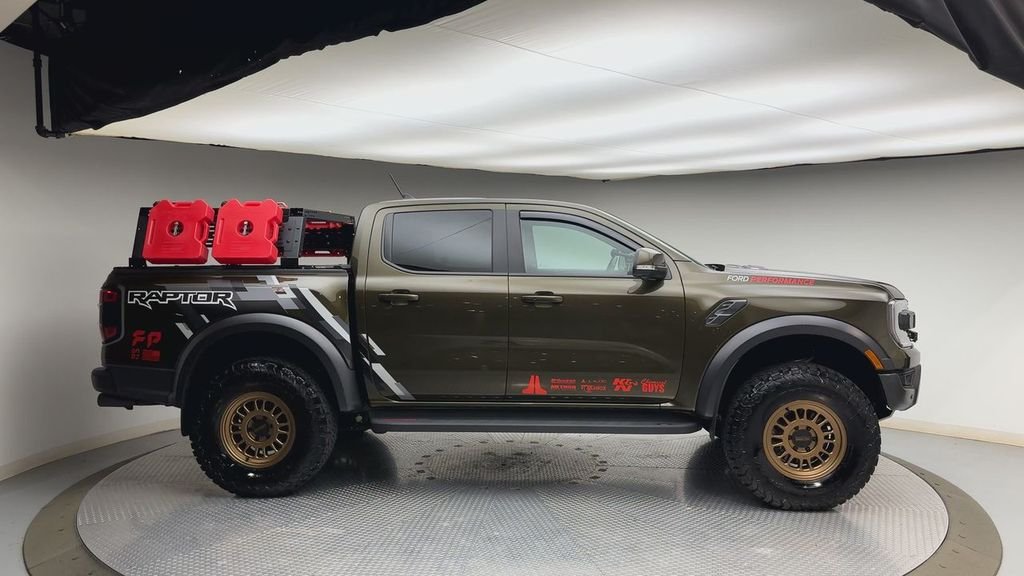 Used 2025 Green Metallic Ford Raptor image 9