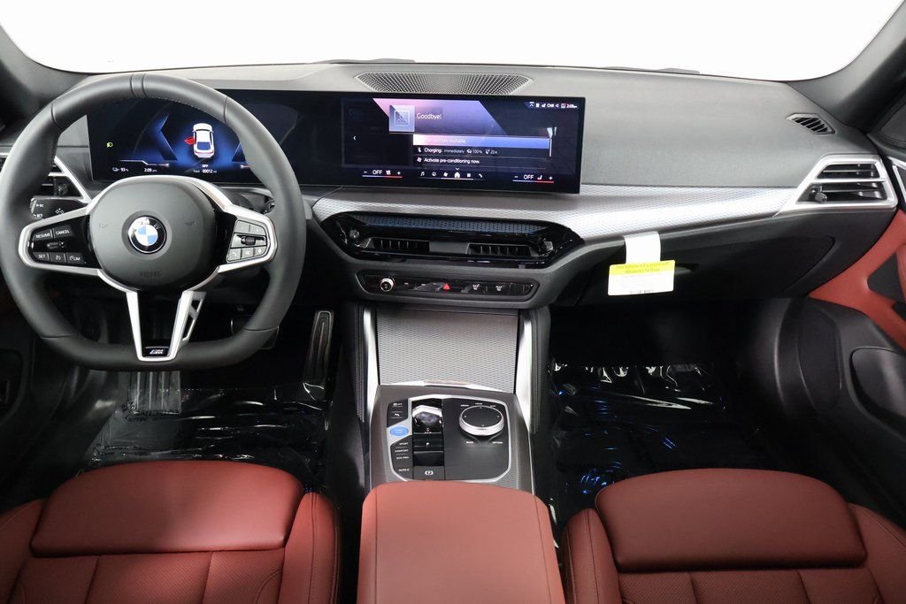 New 2026 Alpine White BMW xDrive40 image 4