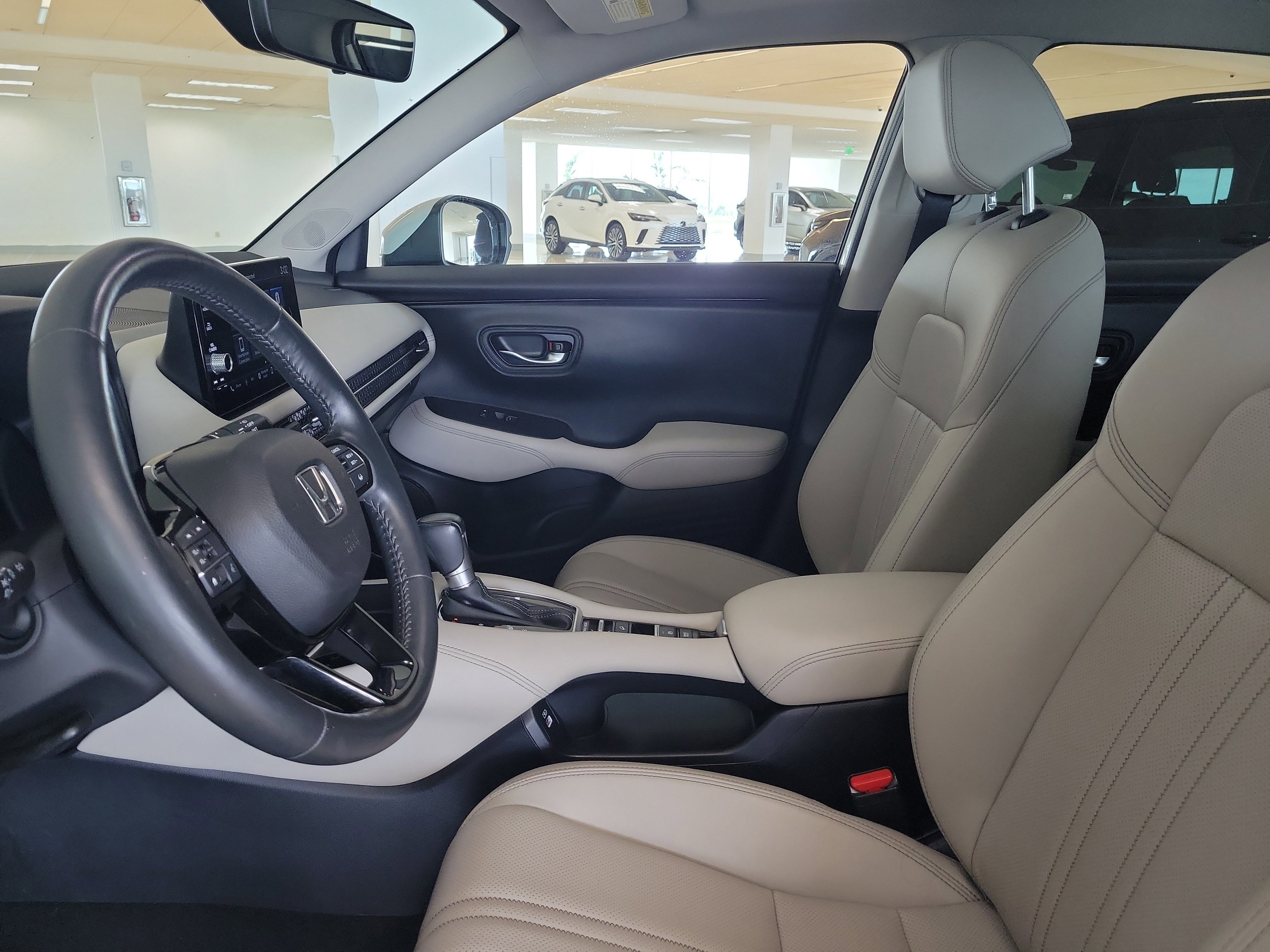 Used 2023 Platinum White Honda EX-L image 24