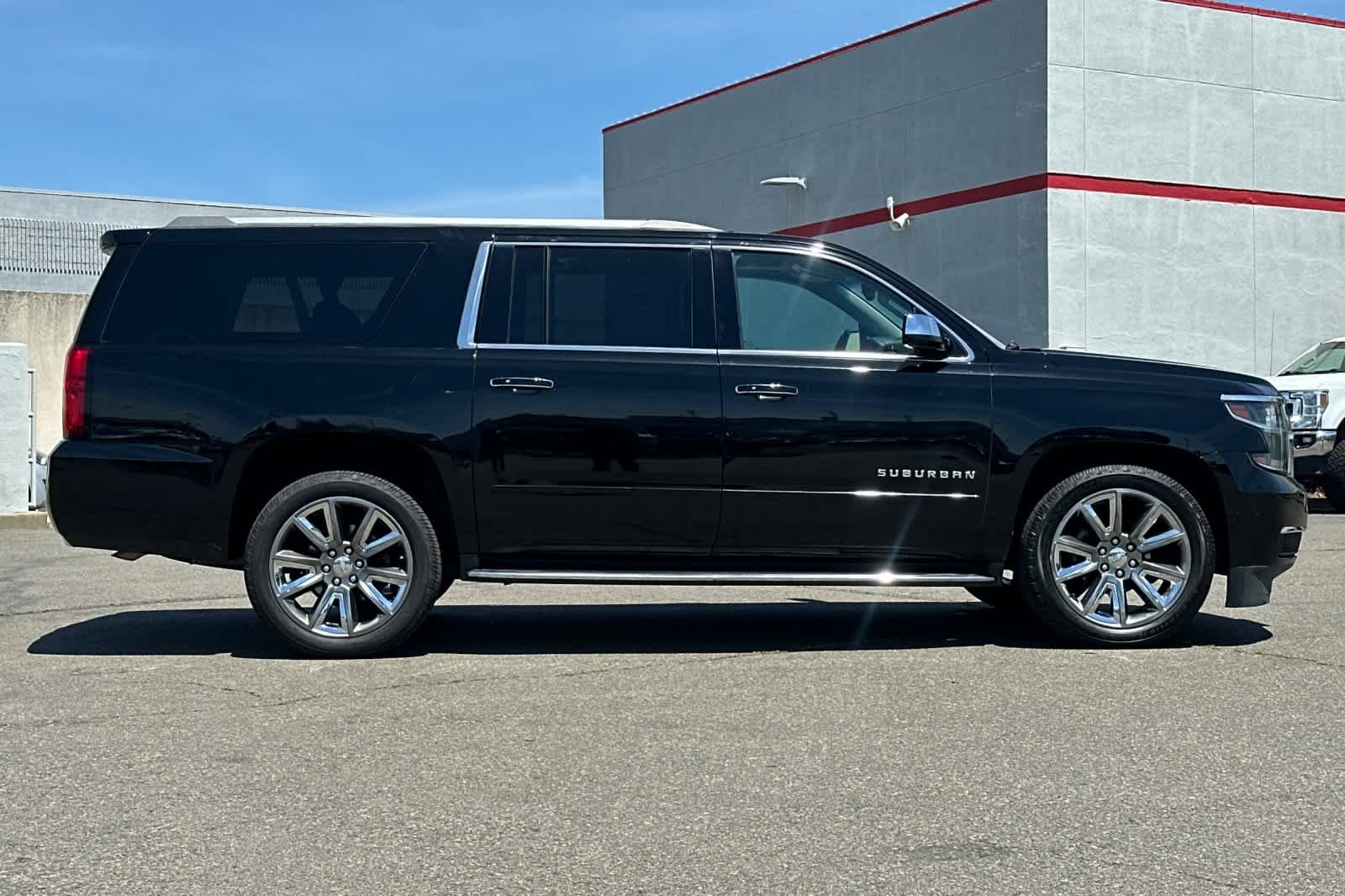Used 2019 Black Chevrolet Premier image 6