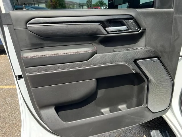 Used 2025 Summit White GMC AT4X image 14