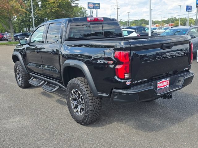 2026 Chevrolet Colorado ZR2 - Photo 12