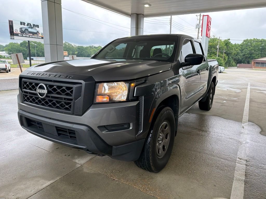 2022 Nissan Frontier S Crew Cab 4x4's photo