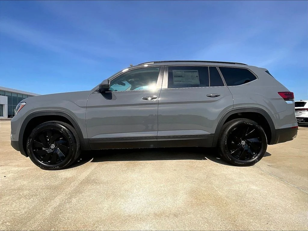 New 2026 Gray Volkswagen SE w/Technology image 6