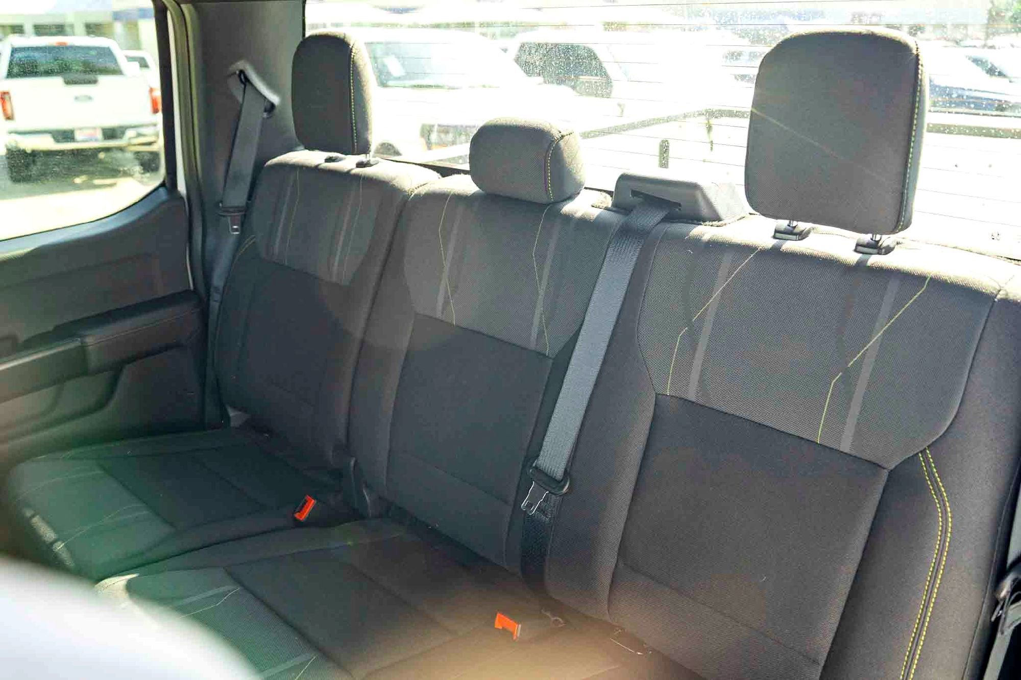 New 2025 Oxford White Ford STX image 18