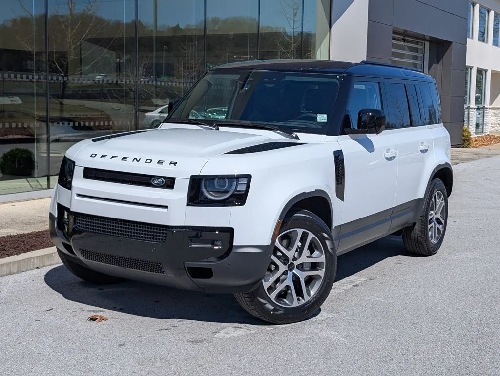 2026 Land Rover Defender 110 S P300's photo