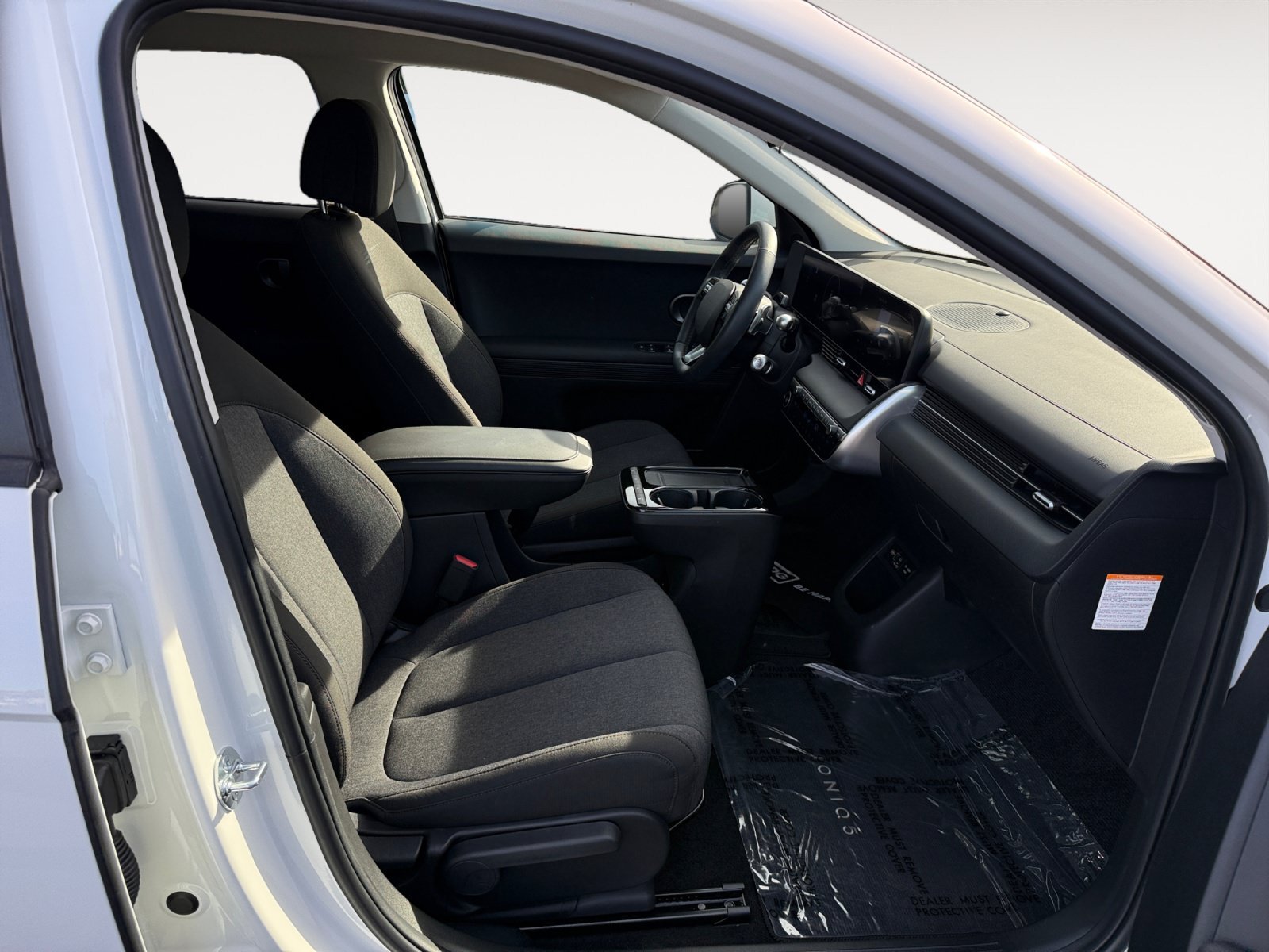 Certified Used 2026 White Hyundai SE Standard Range image 19