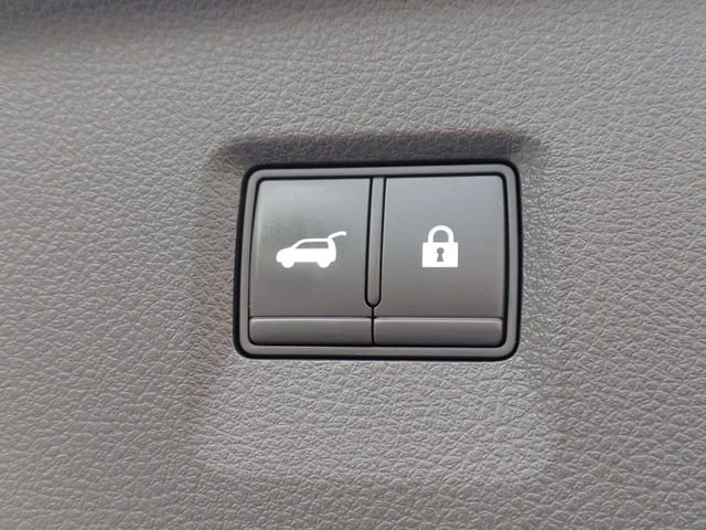 Used 2022 Blue INFINITI LUXE image 13