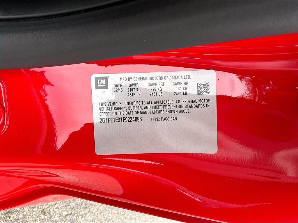 Used 2015 Red Hot Chevrolet 2LT image 31