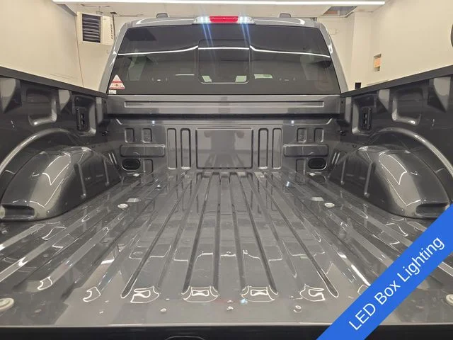 New 2026 Carbonized Gray Metallic Ford Tremor® image 17