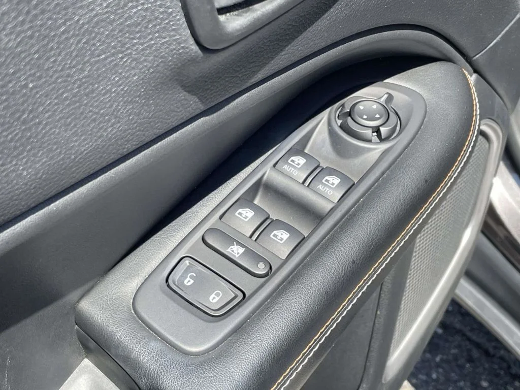 Certified Used 2020 Gray Jeep Sport image 24
