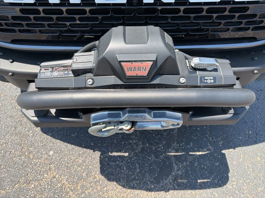 Used 2022 Gray Ford Wildtrak image 10