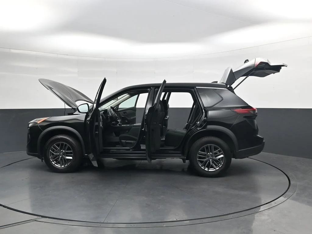 Used 2024 Black Nissan S image 43