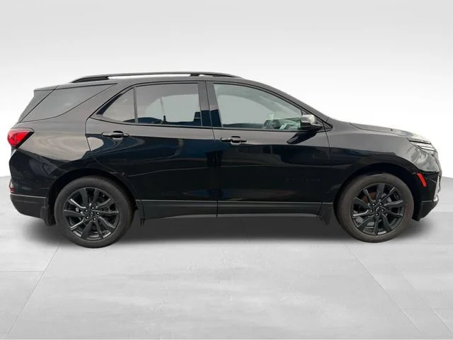 Used 2023 MOSAIC BLACK METALLIC Chevrolet RS image 8