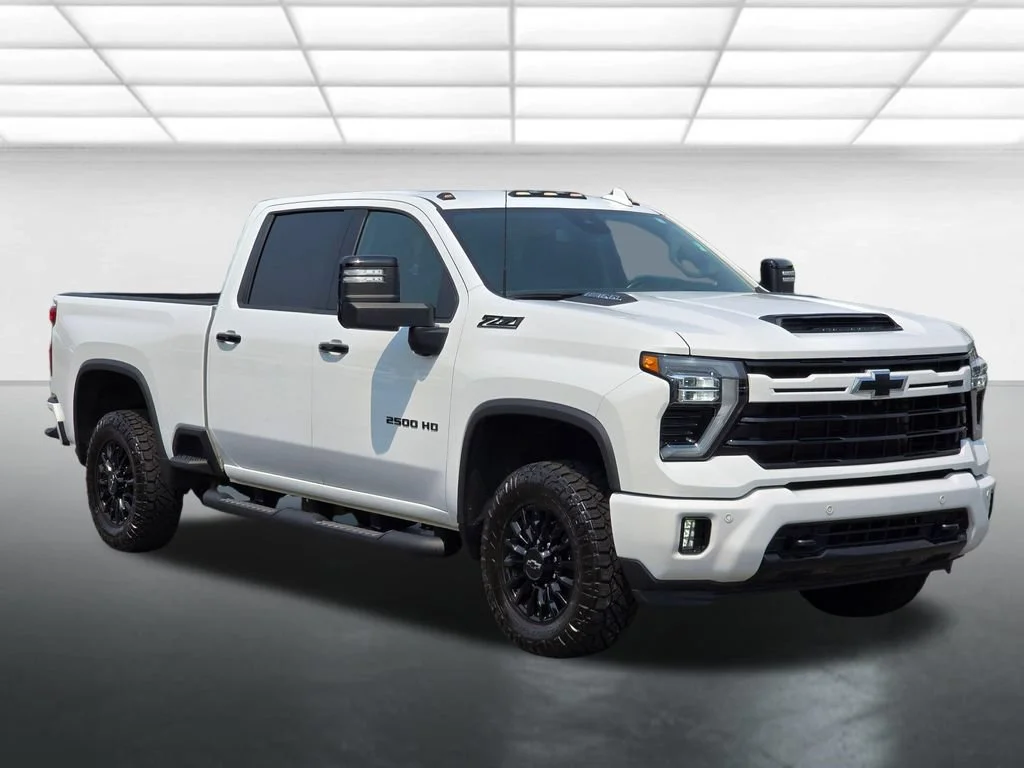 2024 Chevrolet Silverado 2500HD LTZ - Photo 16