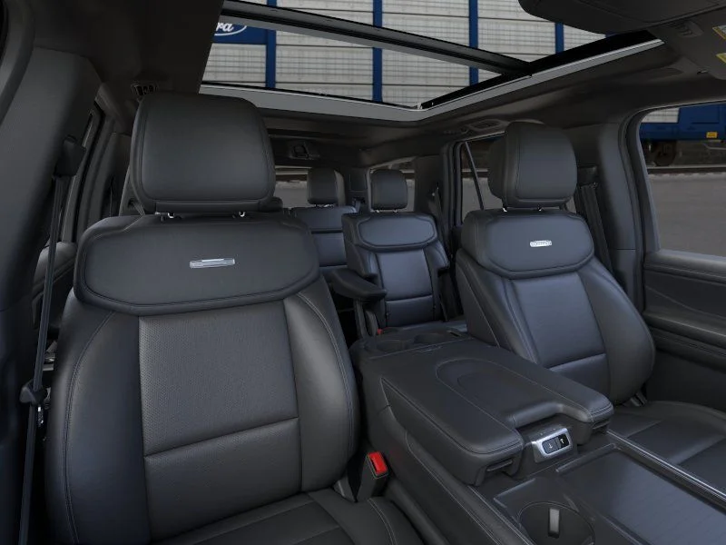 New 2026 Star White Metallic Tri-Coat Ford Platinum® image 10