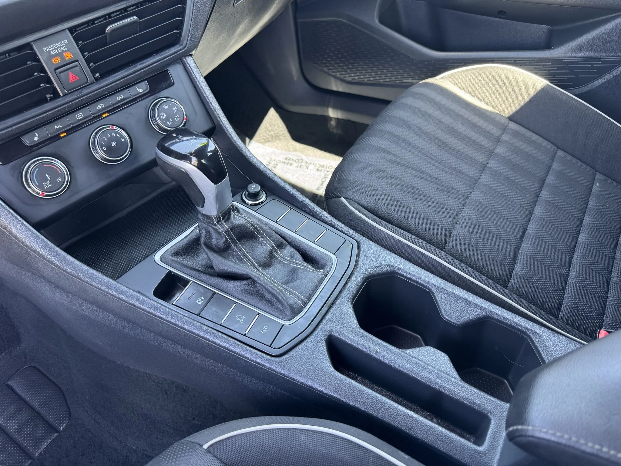 Used 2024 Deep Black Pearl Volkswagen Sport image 26