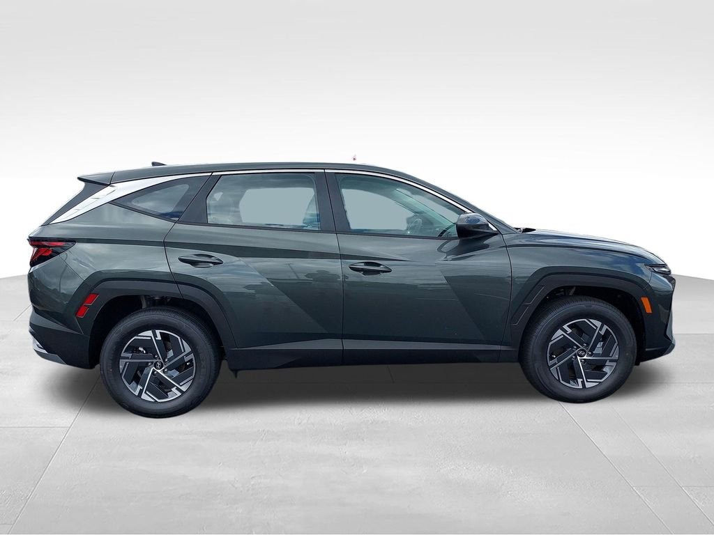 New 2026 Gray Hyundai Blue SE image 6