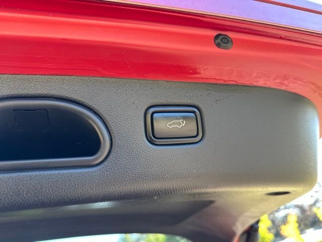 Used 2021 Hyper Red Kia SX image 32
