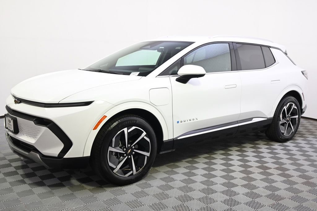 Used 2025 Chevrolet Equinox EV LT with VIN 3GN7DLRP7SS192458 for sale in Minneapolis, Minnesota