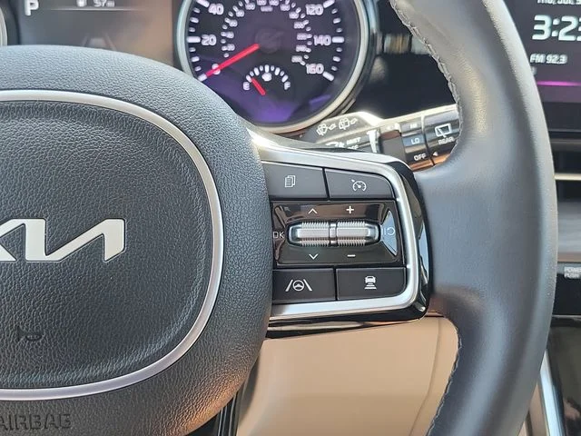 Used 2024 Ceramic White Kia EX image 10