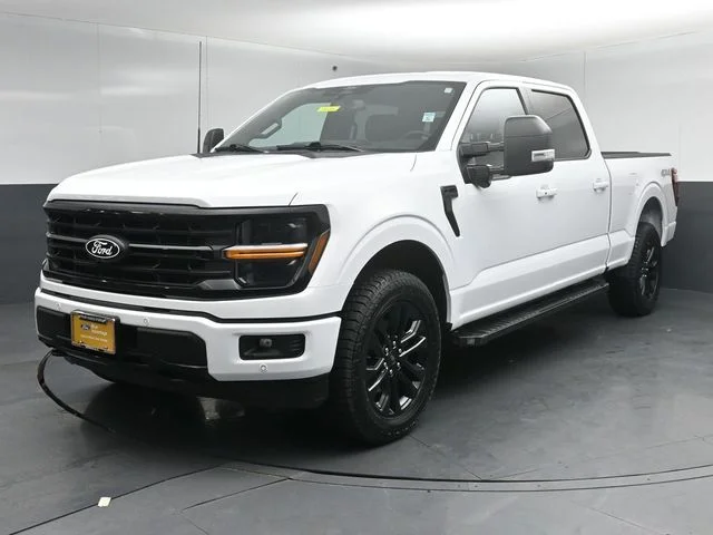 Certified Used 2024 Oxford White Ford XLT image 3