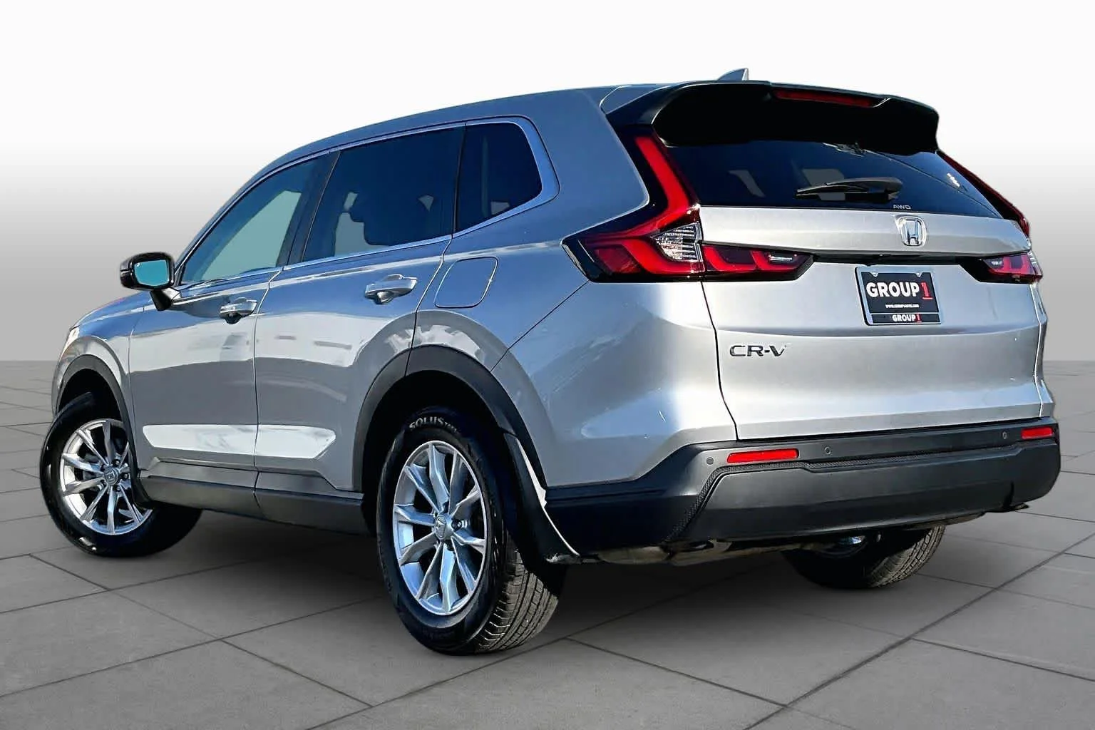 Used 2024 Lunar Silver Metallic Honda EX-L image 12