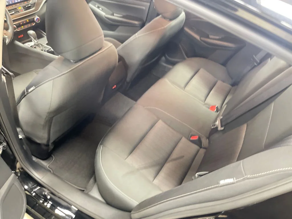 Used 2025 Black Nissan 2.5 SV image 29