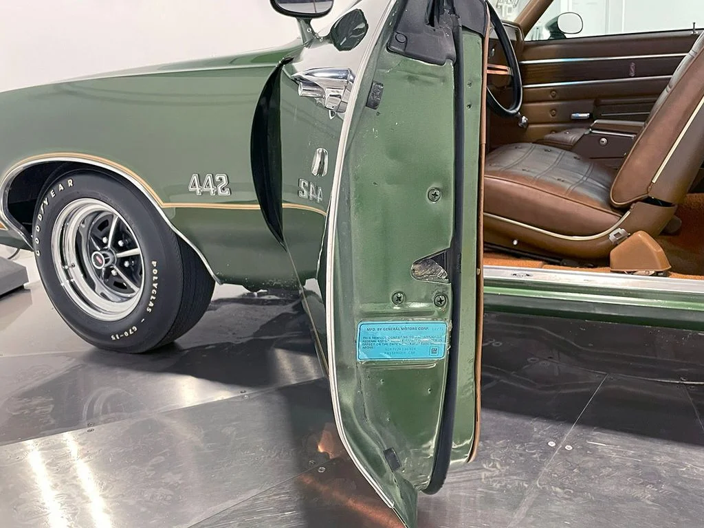 Used 1972  Oldsmobile  image 47