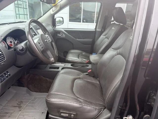 Used 2017 Black Nissan PRO-4X image 11
