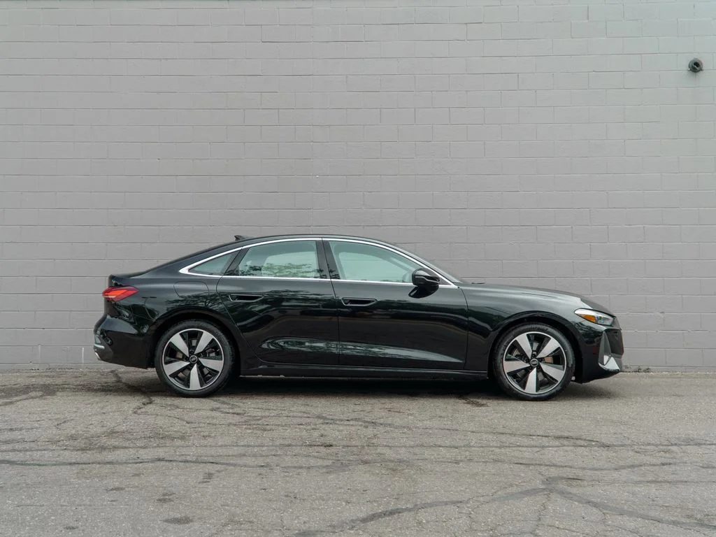 Used 2025 Black Audi  image 8